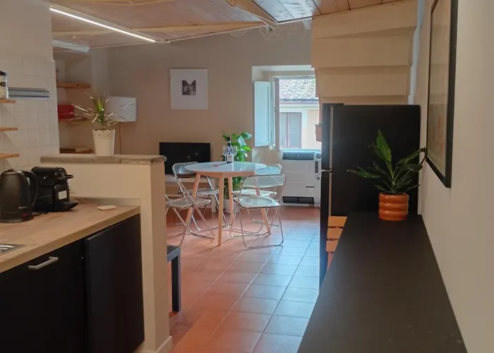 Apartment Deco's Place Olivia Rom